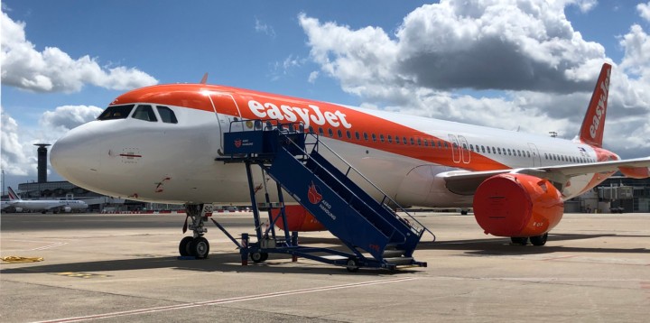 EasyJet fleet Paris airline